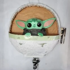 Piñata Star Wars Grogu Baby Yoda 3D -Tienda De Artículos Para Fiestas 0040979 pinata star wars grogu baby yoda 3d